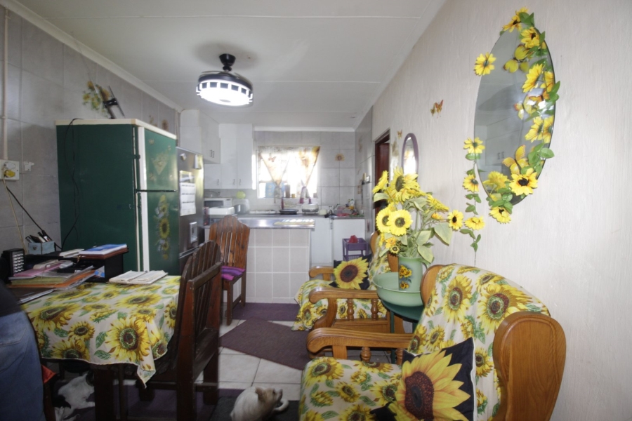 4 Bedroom Property for Sale in Paradise Beach Eastern Cape